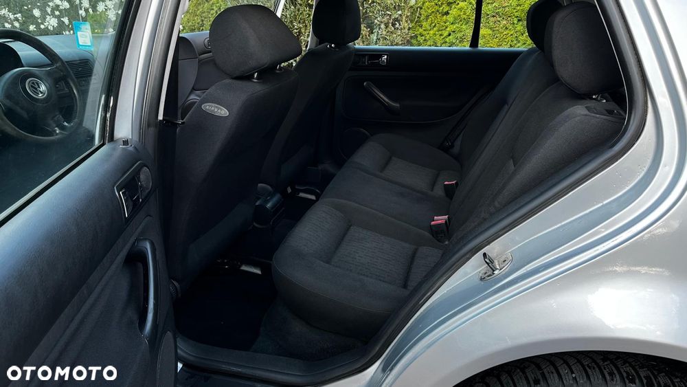 Volkswagen Golf 1.4 Basis - 6