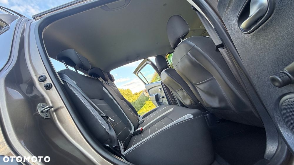 Dacia Sandero Stepway TCe 90 (S&S) Prestige - 27