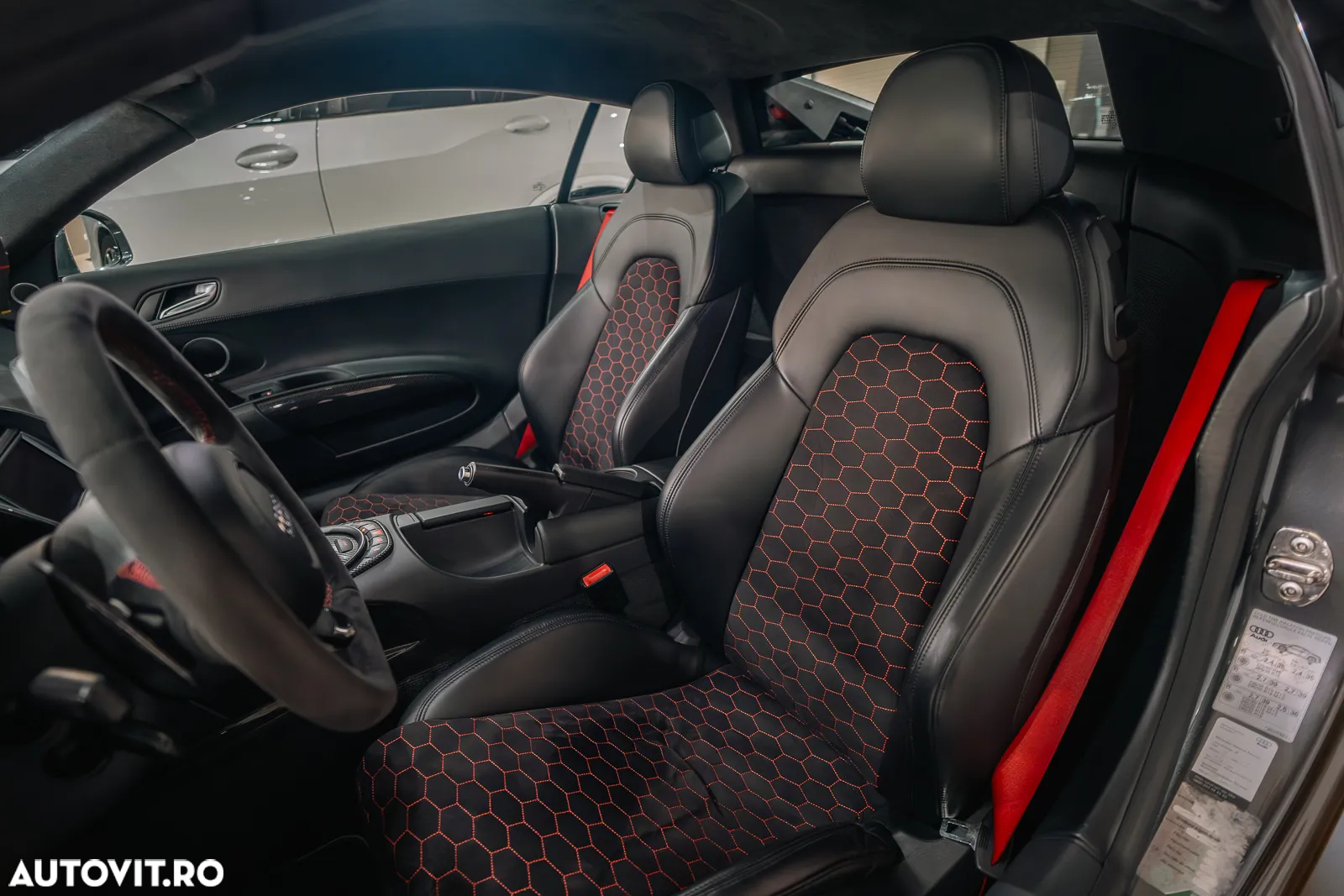 Audi R8 4.2 FSI Quattro - 18