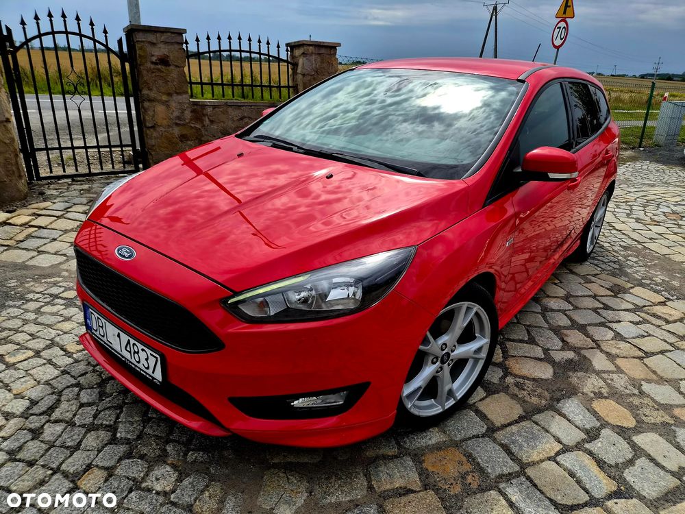 Ford Focus 1.0 EcoBoost ST-Line Red ASS - 3