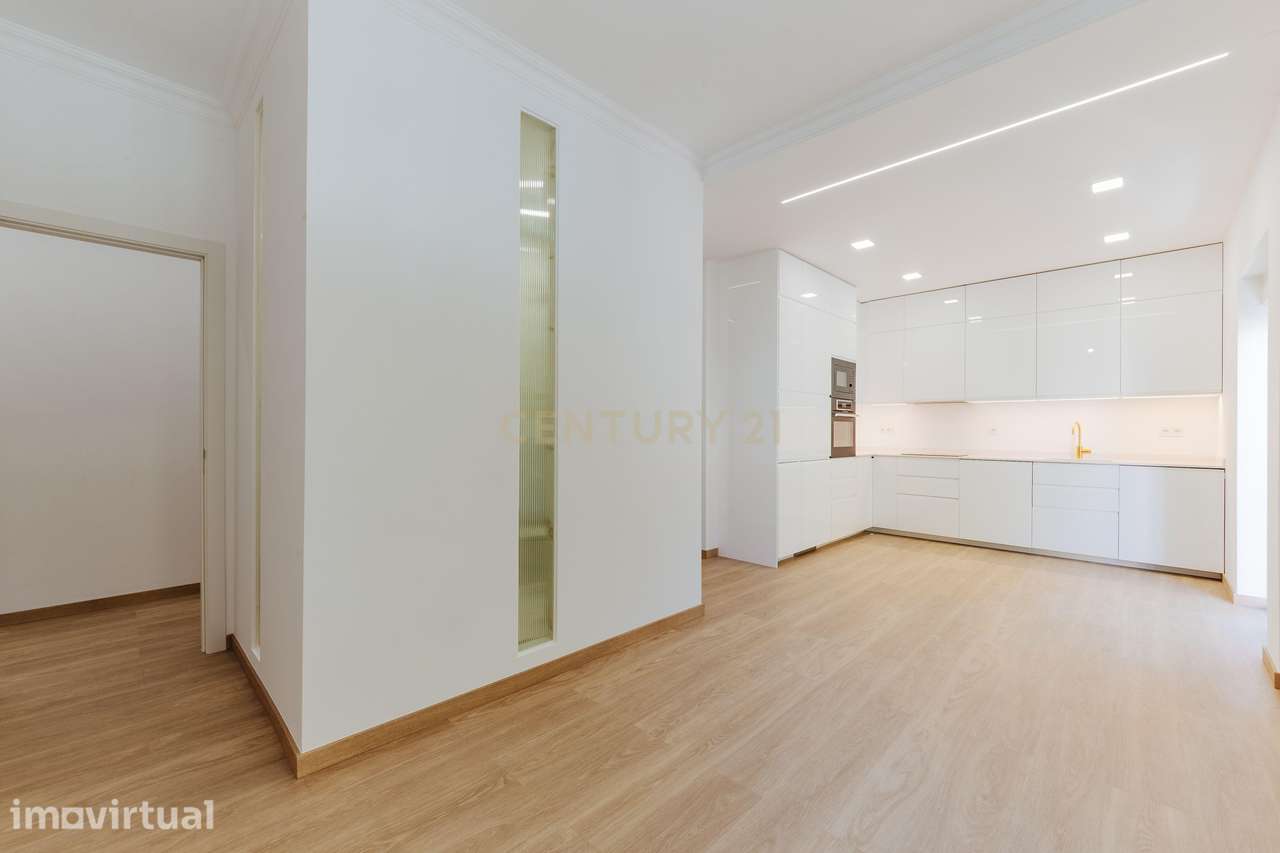 Apartamento Renovado em Moscavide, Loures - 2 Quartos e 2 WC - Grande imagem: 5/36
