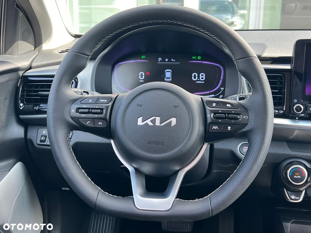 Kia Stonic 1.0 T-GDI L Business Line DCT - 18