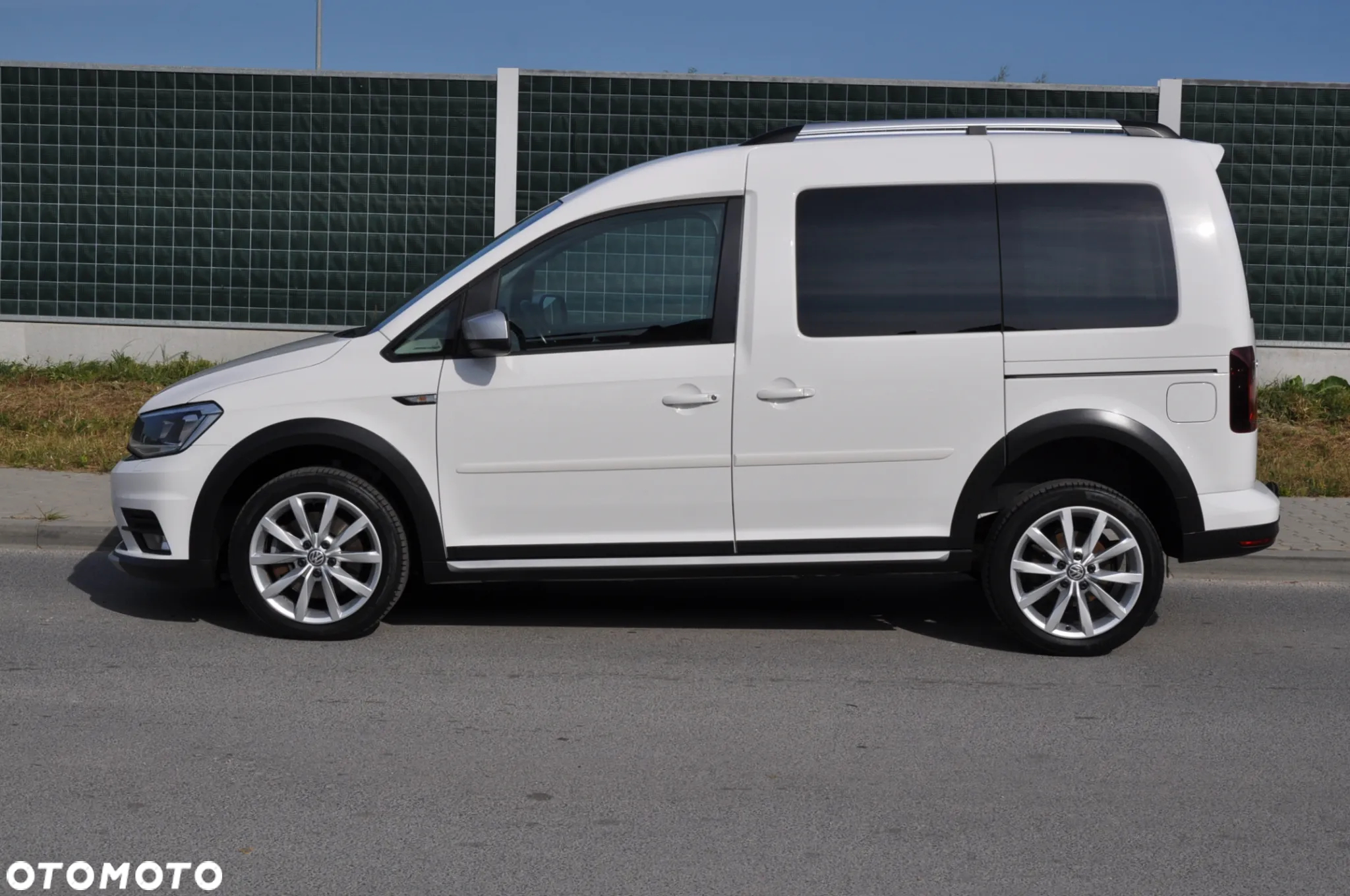 Volkswagen Caddy 2.0 TDI Alltrack 4Motion DSG - 7