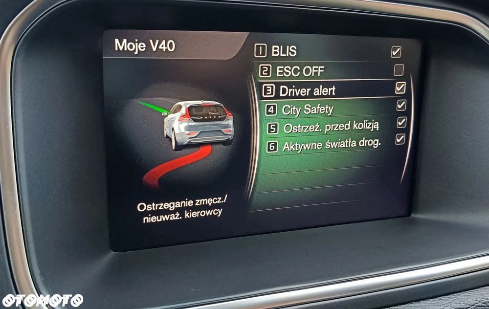 Volvo V40 D2 Geartronic RDesign - 29