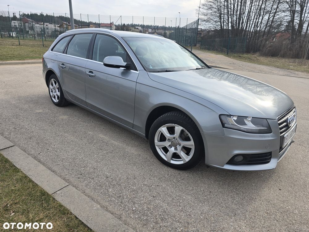 Audi A4 Avant - 6