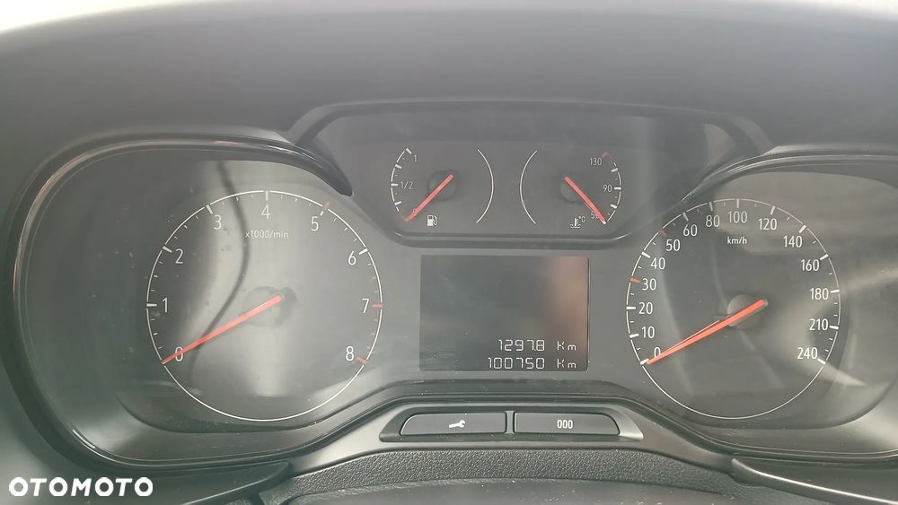 Opel Combo XL 2,3t (bryg.) - 31