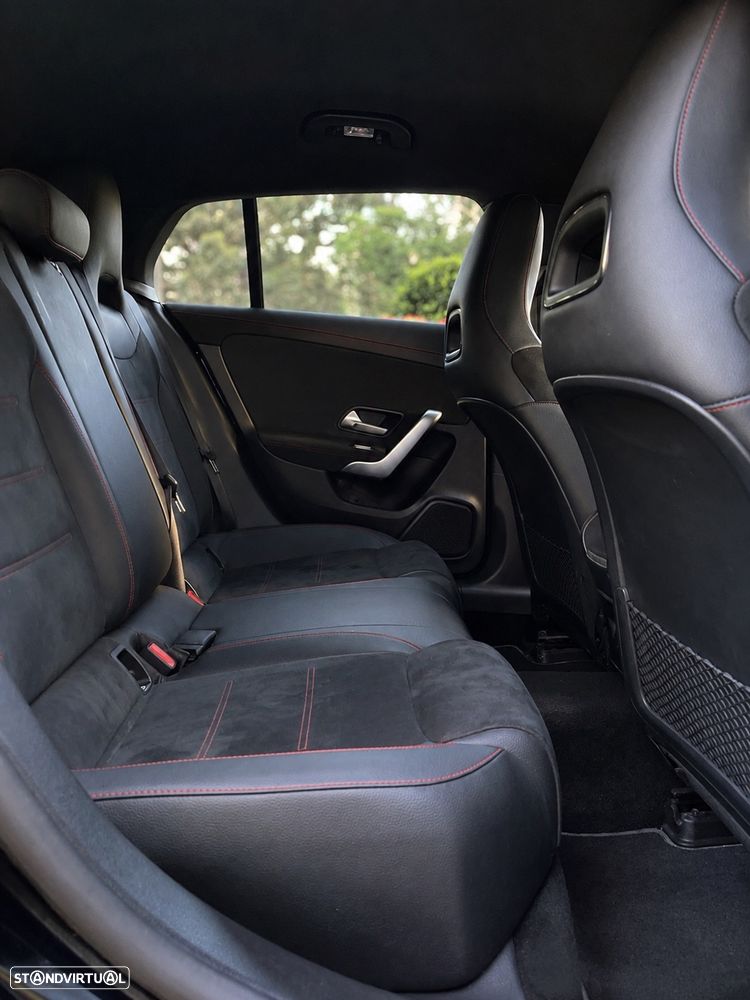 Mercedes-Benz CLA 250 e 8G-DCT AMG Line - 14