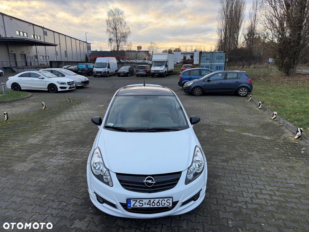 Opel Corsa 1.4 16V Limited Edition - 8