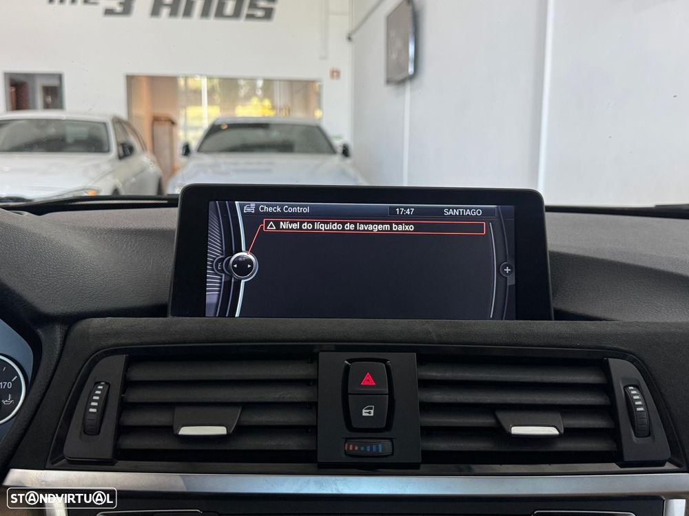 BMW 328 i Auto Pack M - 27