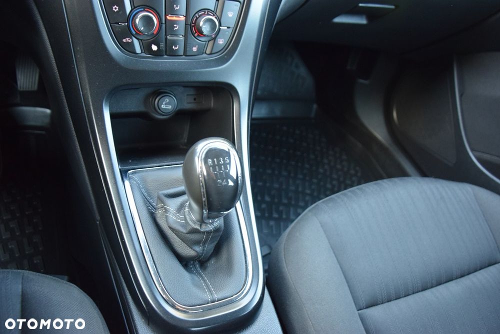 Opel Astra 1.4 EcoFLEX 150 Jahre - 18