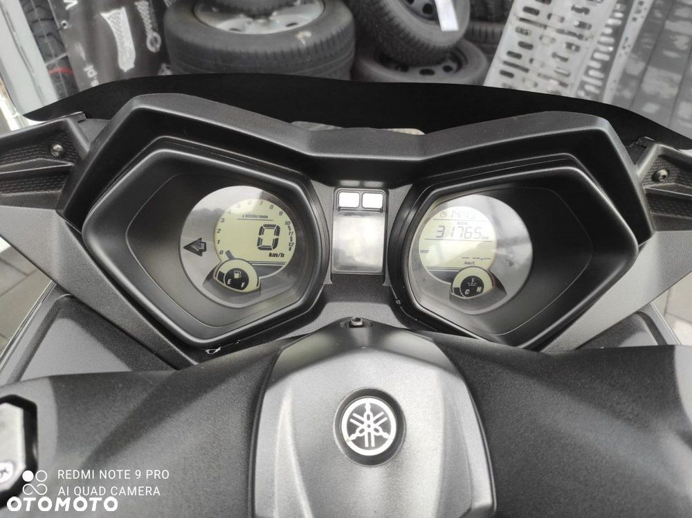 Yamaha X-max - 8