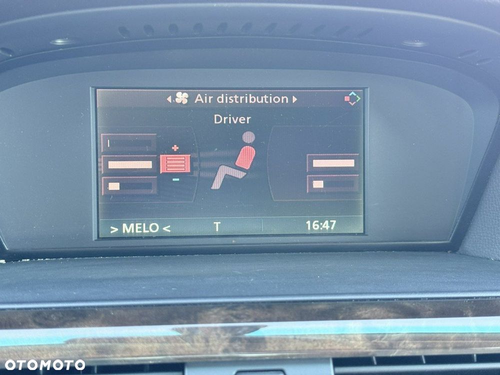 BMW Seria 5 525d - 40