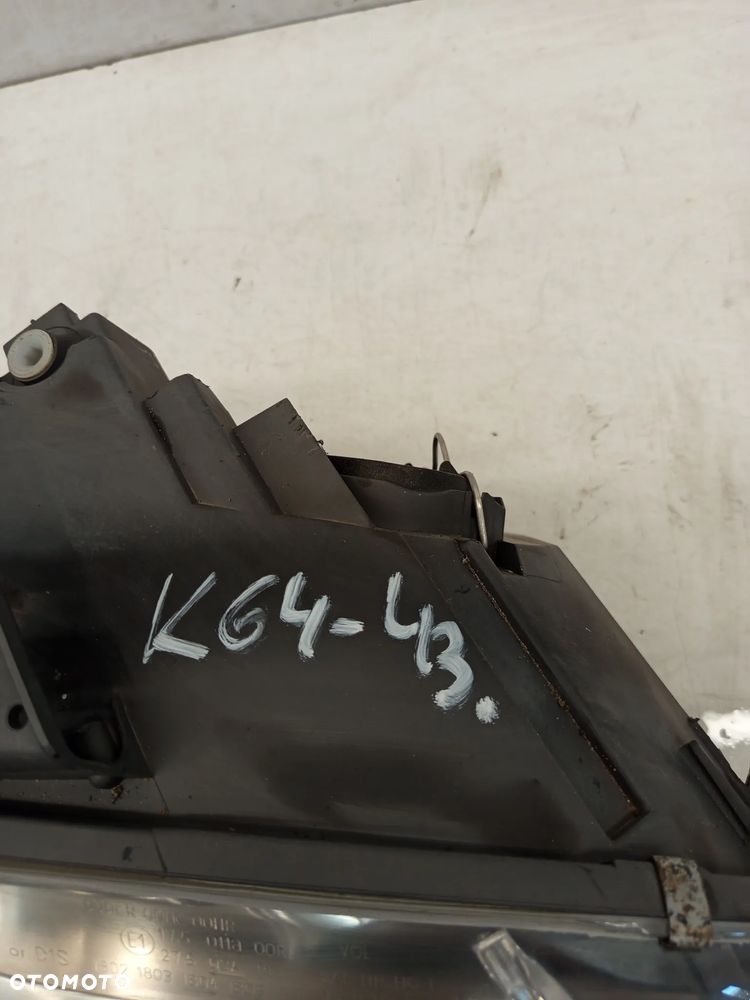 + LAMPA PRZOD PRZEDNIA PRAWE AUDI A4 B7 - 6