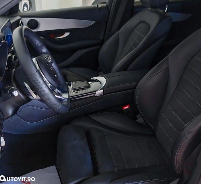 Mercedes-Benz GLC 300 e 4MATIC - 8