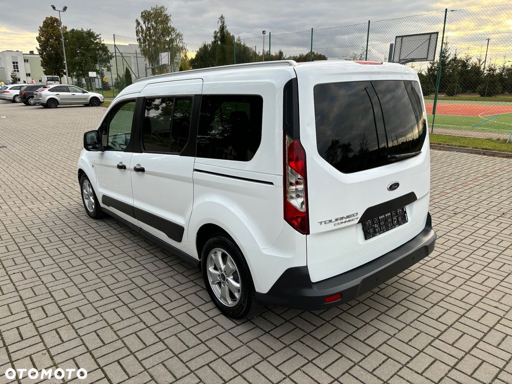 Ford Tourneo Connect Grand - 13