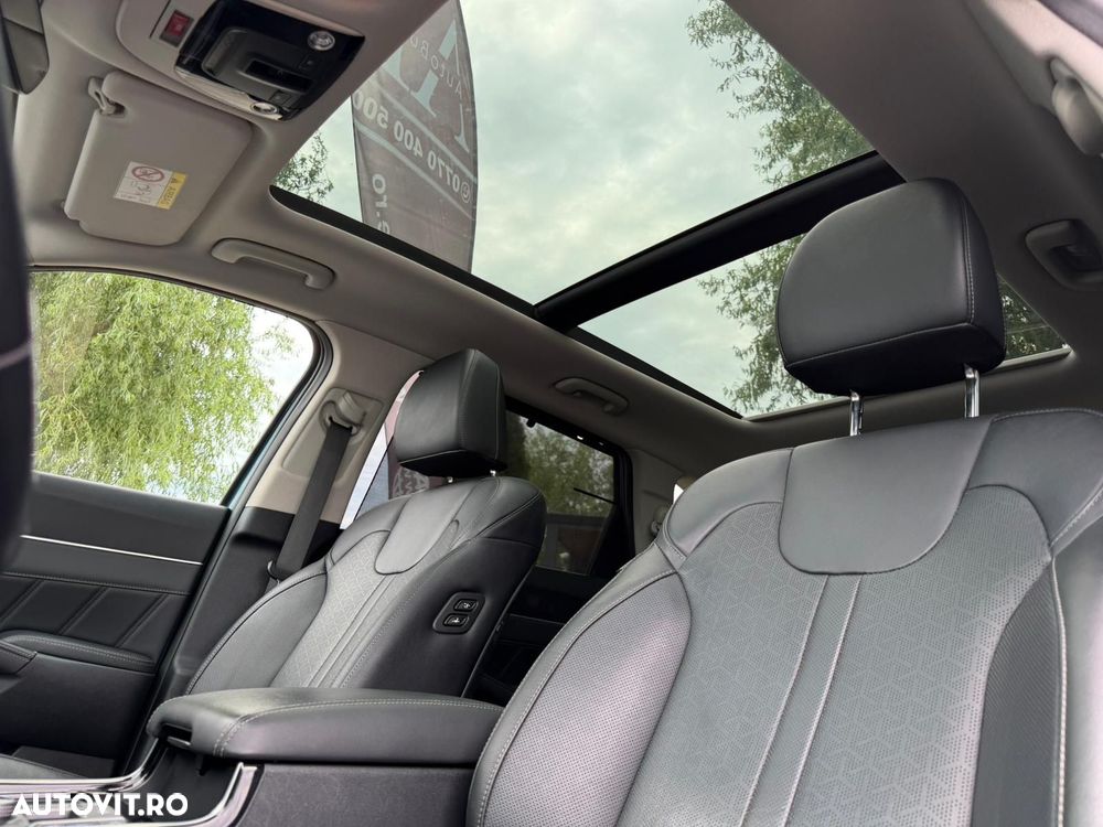 Kia Sorento 1.6 T-GDI HEV 6AT 4x2 5P Activ - 31