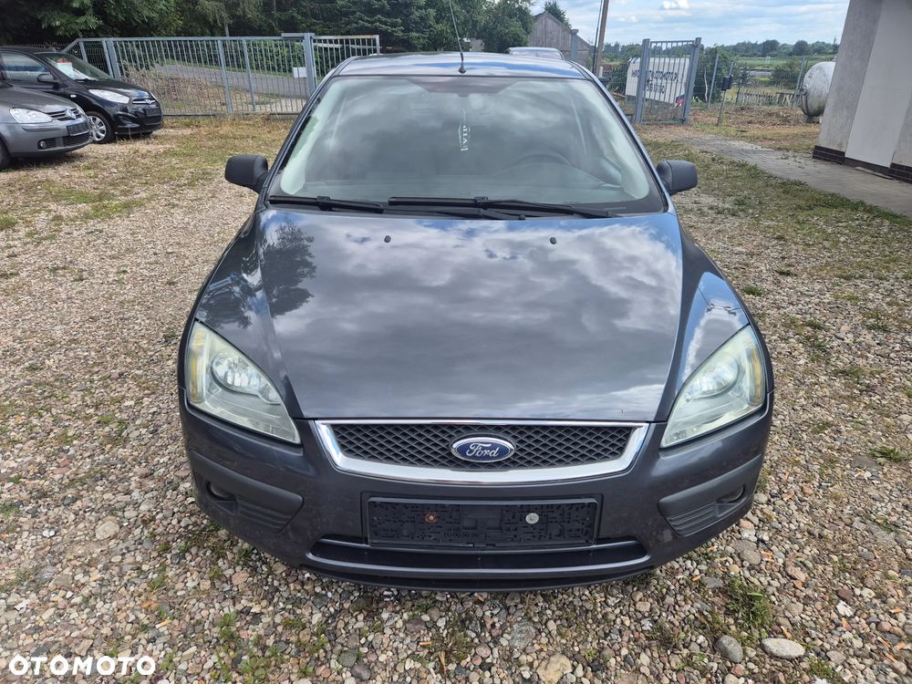 Ford Focus 1.6 Ti-VCT Connection - 2