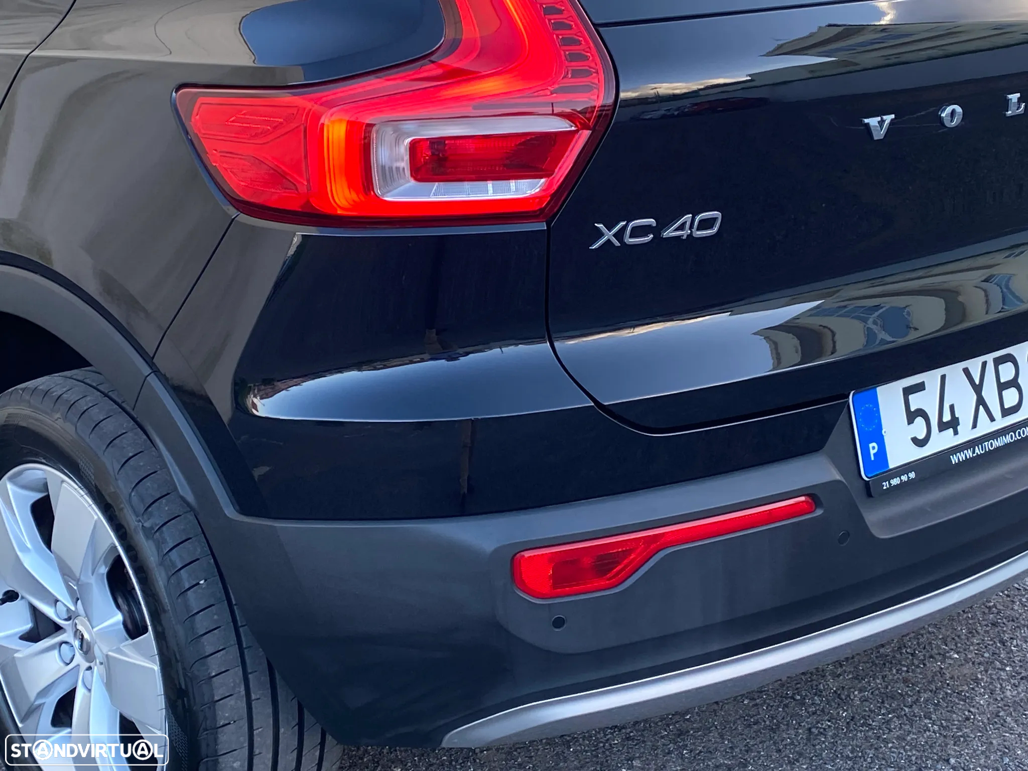 Volvo XC 40 2.0 D3 Momentum Plus Geartronic - 40