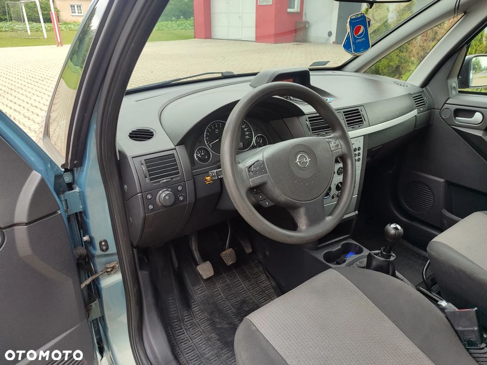 Opel Meriva - 12