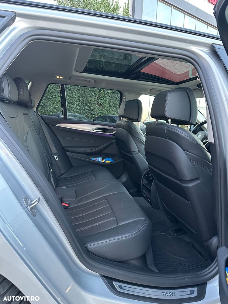 BMW Seria 5 530e Touring Aut. Luxury Line - 22