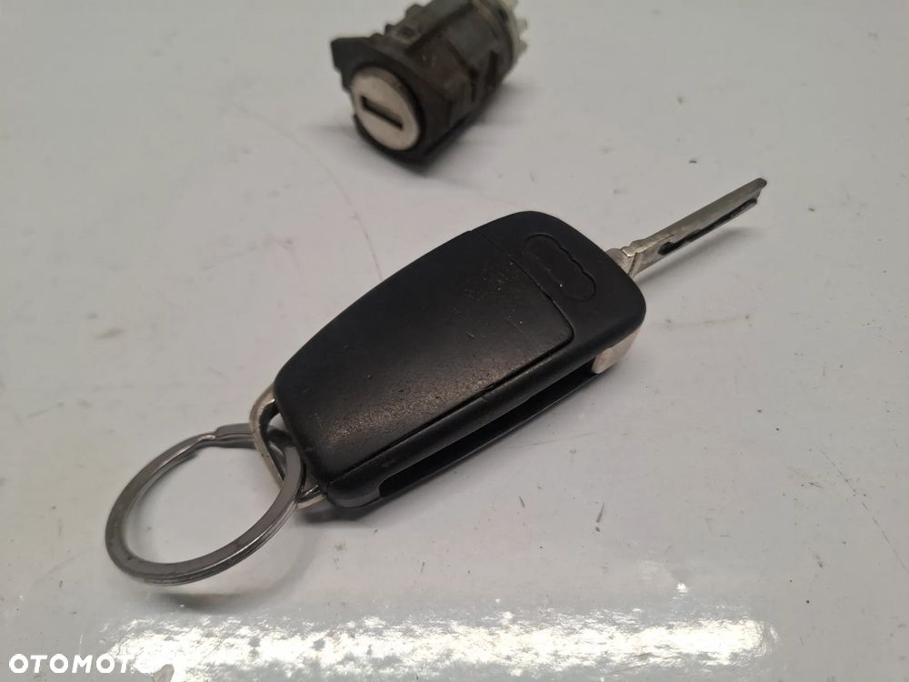 WKLADKA KLUCZYK AUDI A4 B7 SLASK WYSYLKA VAT - 3