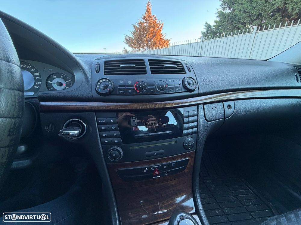 Mercedes-Benz E 220 CDI Classic - 10