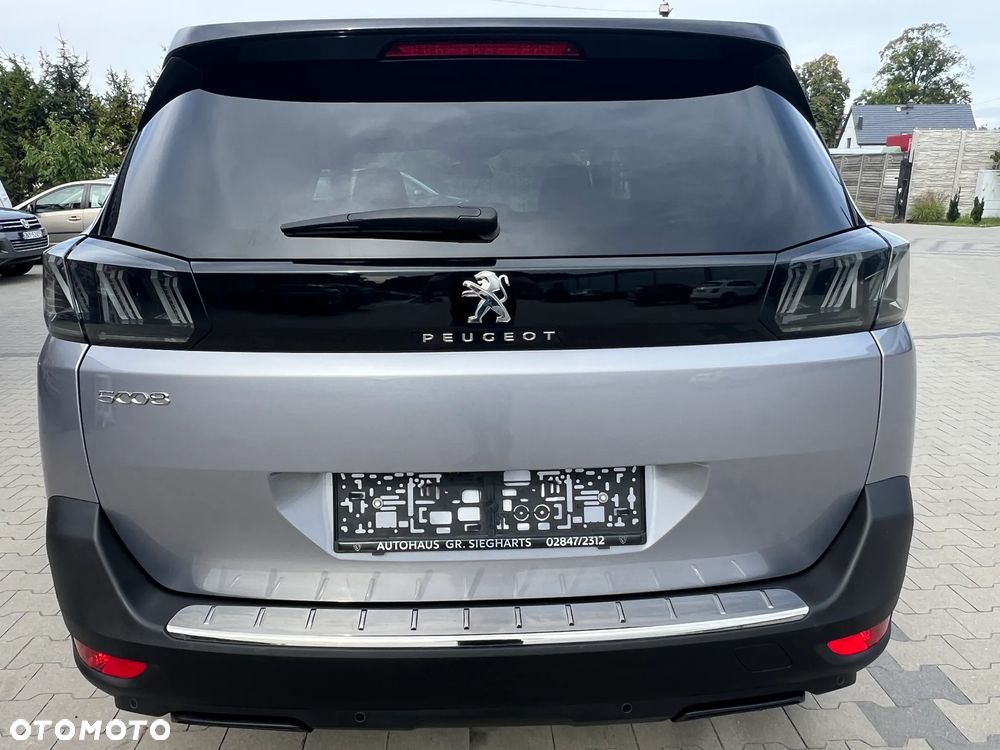 Peugeot 5008 - 4
