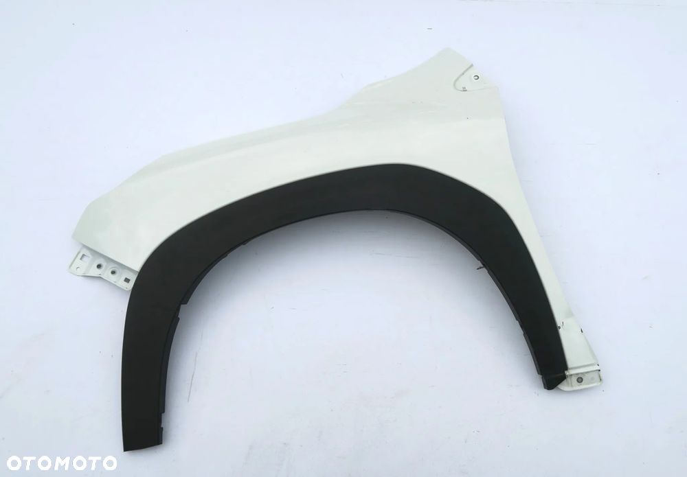 SUZUKI S-CROSS 2022 - Błotnik listwa lewy przód L SCROSS ORYGINAŁ OE - 1