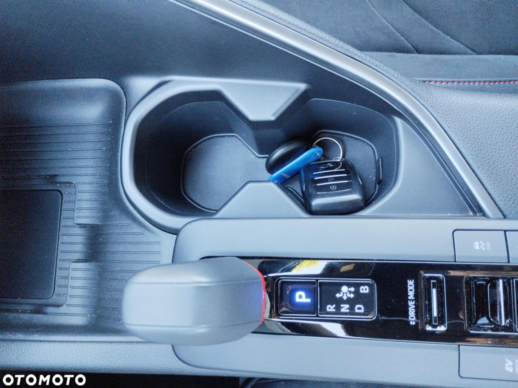 Toyota C-HR - 23