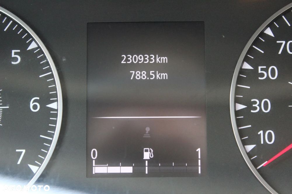 Nissan NV400 - 17