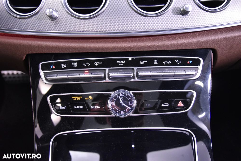 Mercedes-Benz E 43 AMG 4MATIC Aut. - 19