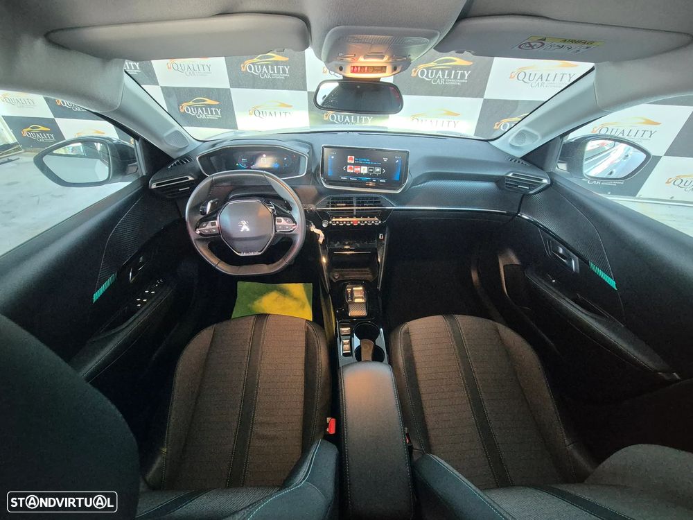 Peugeot 208 1.2 PureTech Allure Pack EAT8 - 6