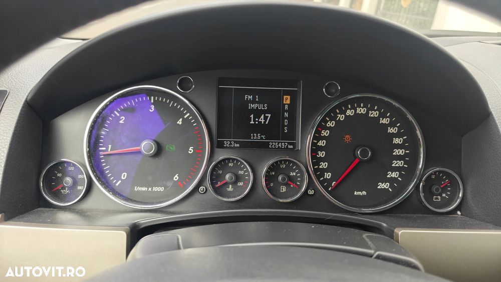 Volkswagen Touareg 3.0 V6 TDI DPF Automatik - 8