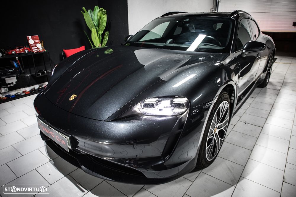 Porsche Taycan Sport Turismo Standard - 16