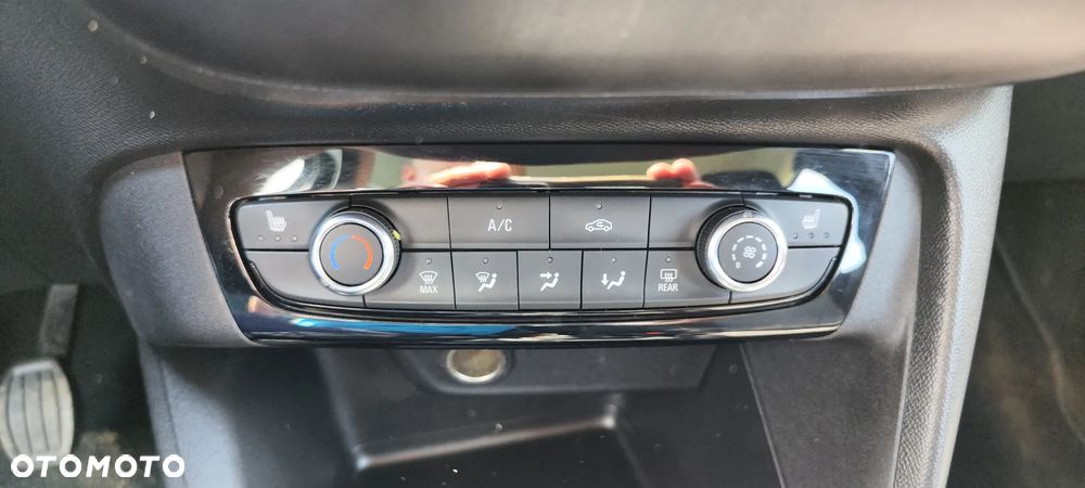 Opel Corsa 1.5 D Business S&S - 25