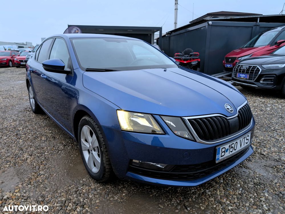Skoda Octavia 1.5 TSI DSG Style - 4
