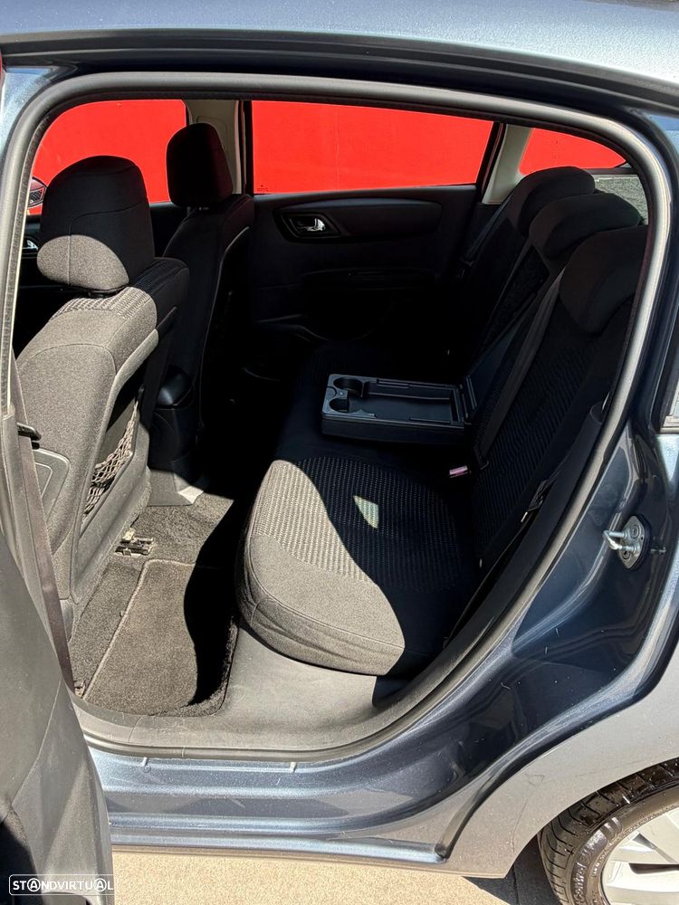 Citroën C4 1.6 HDi VTR Pack - 30