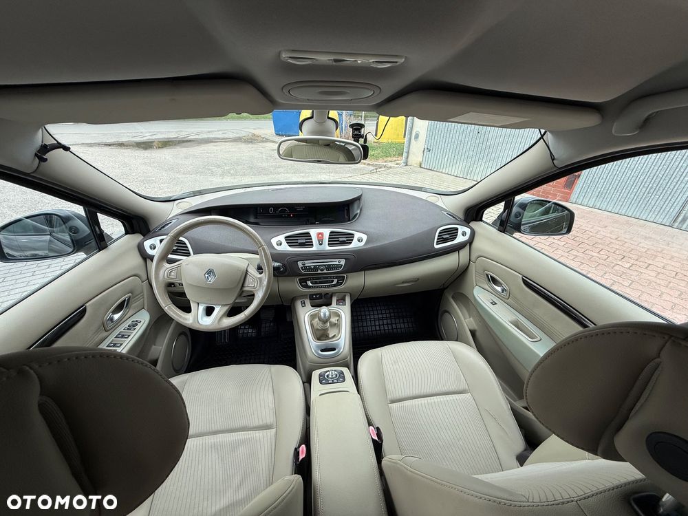 Renault Grand Scenic 1.9 dCi FAP Privilege - 8