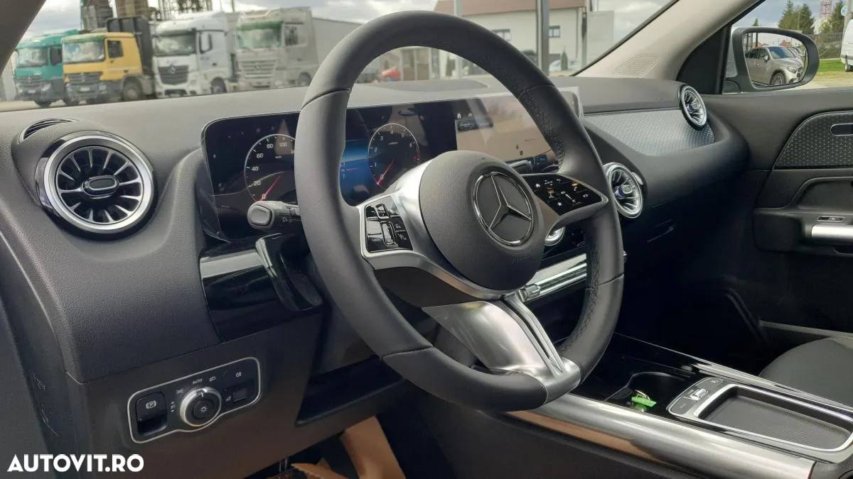 Mercedes-Benz GLA 220 4MATIC MHEV Aut. - 9