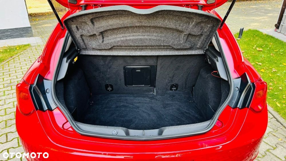 Alfa Romeo Giulietta 1.4 TB MultiAir Exclusive - 10