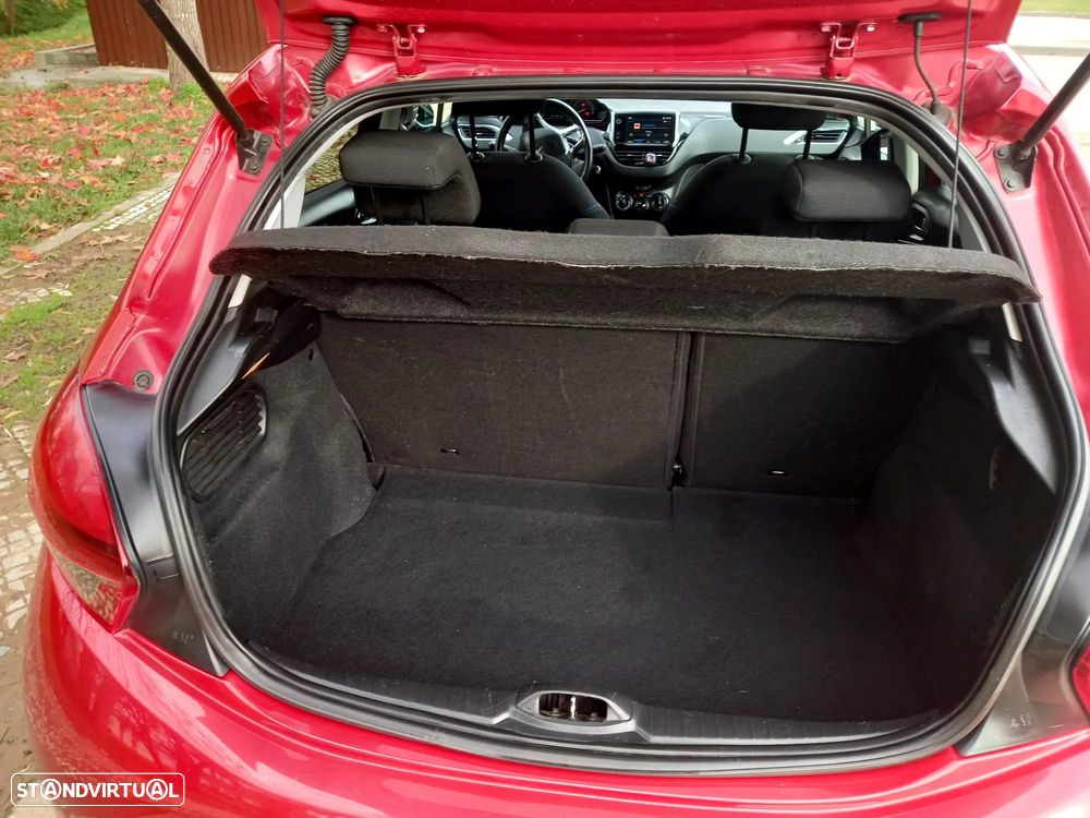 Peugeot 208 1.2 PureTech Style - 19