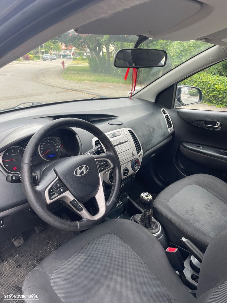 Hyundai i20 1.4 CRDI Comfort - 8