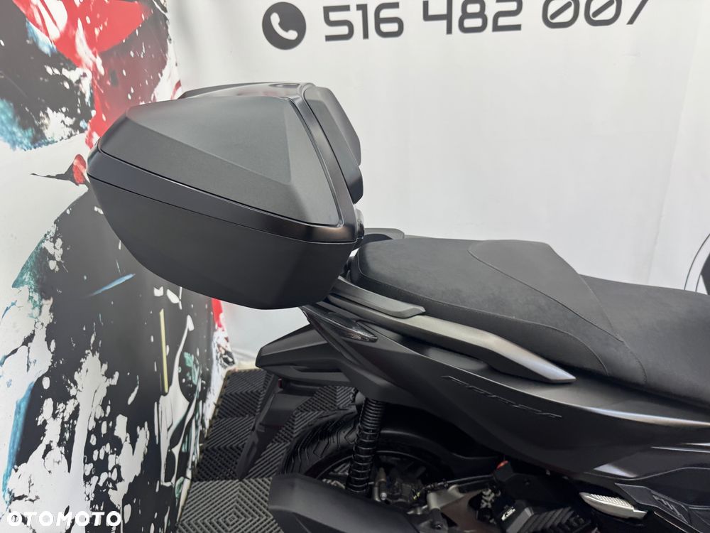 Honda NSS - 28