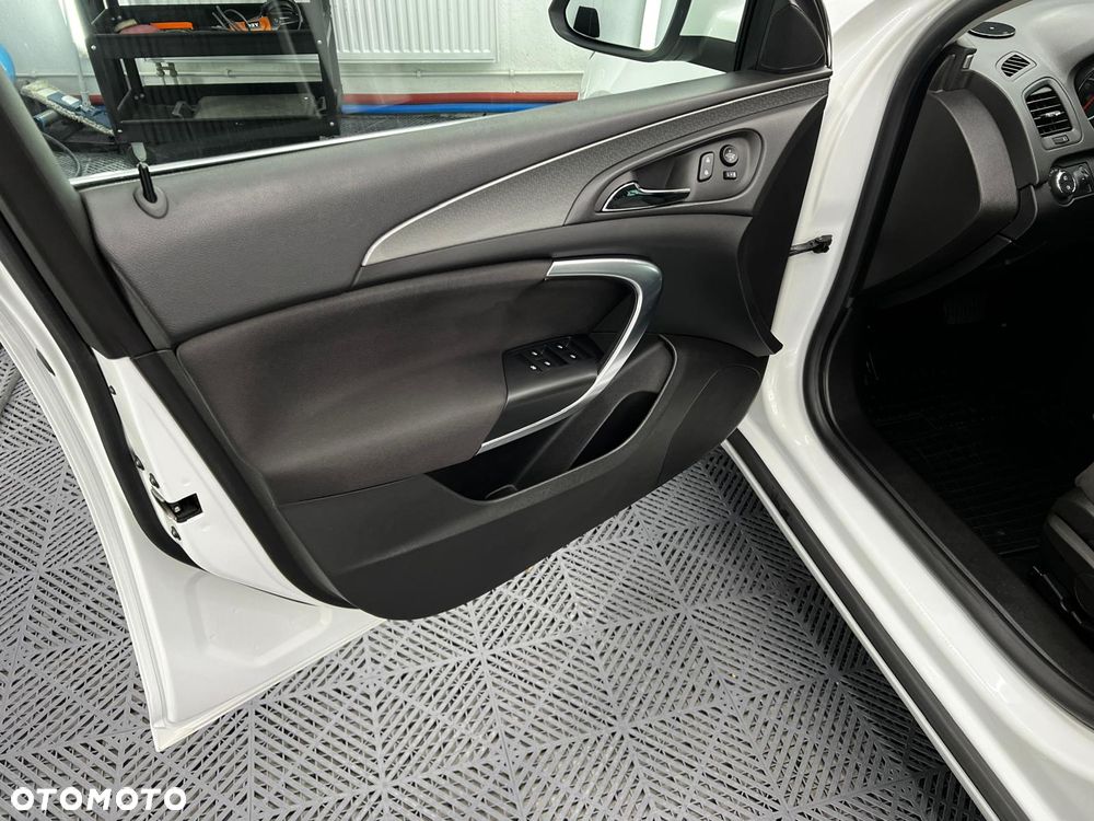 Opel Insignia 2.0 CDTI automatik Business Edition - 20