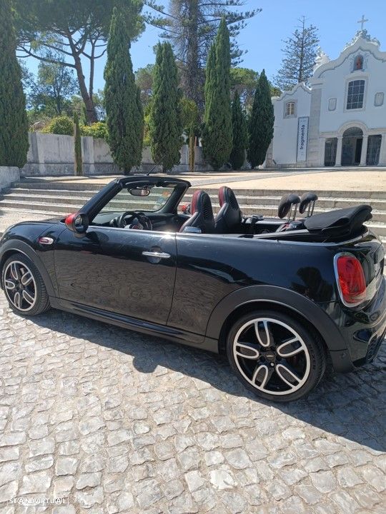 MINI Cabrio John Cooper Works - 7