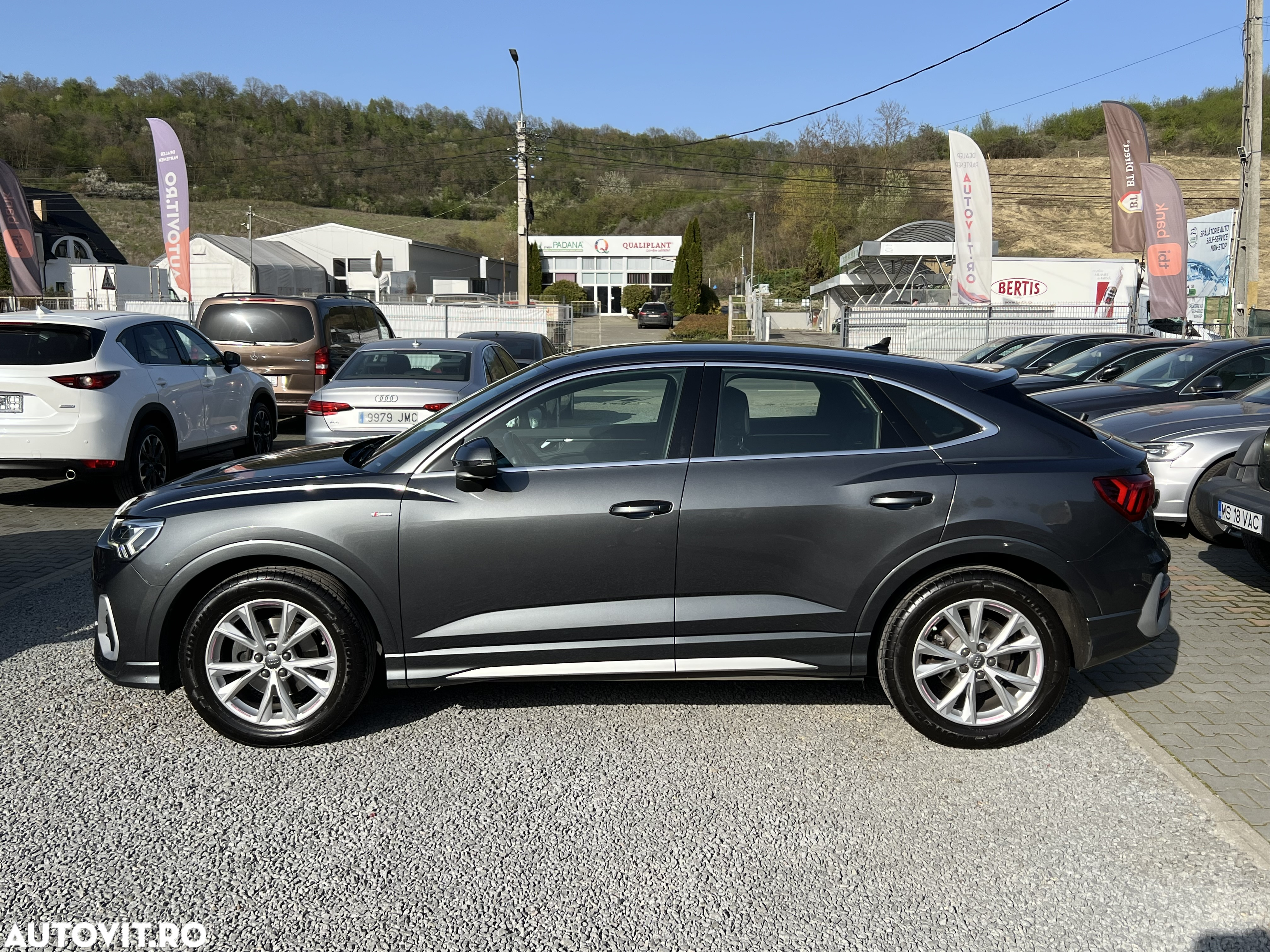Audi Q3 2.0 35 TDI S tronic S Line - 34