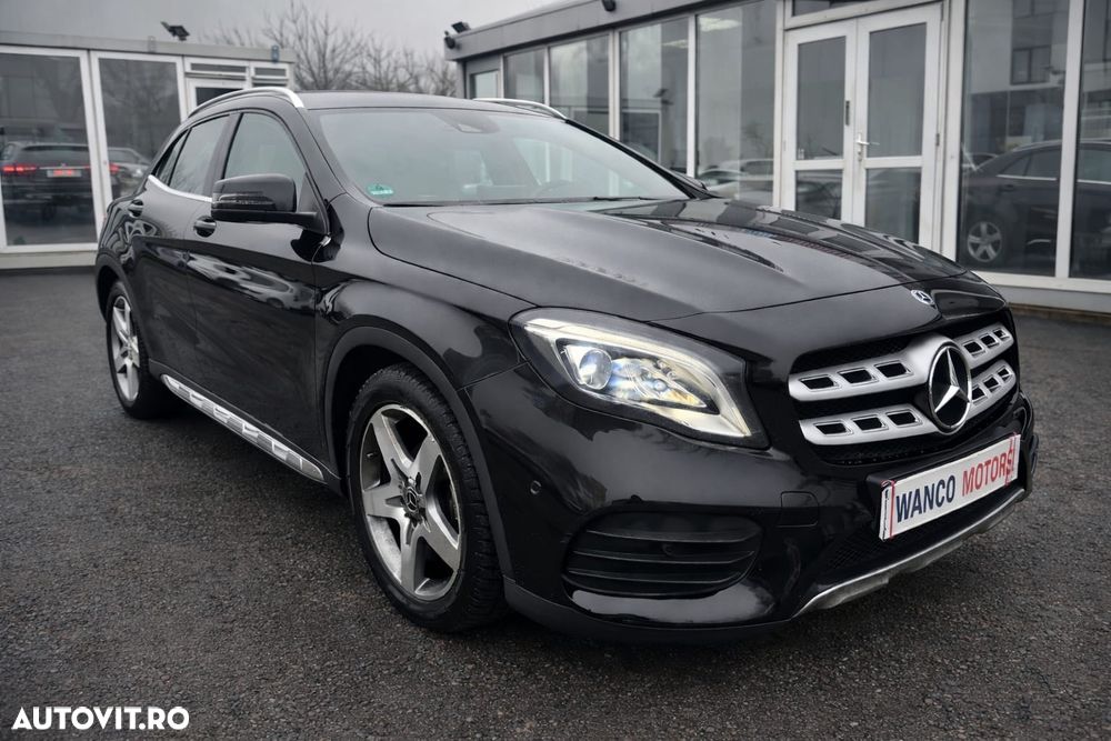 Mercedes-Benz GLA 200 - 1
