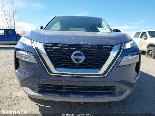 Nissan X-Trail - 1
