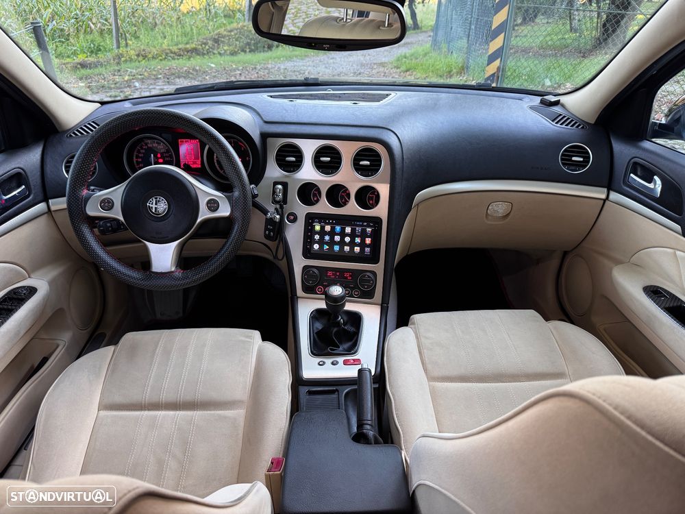 Alfa Romeo 159 Sportwagon 1.9 JTDm 16V Sportiva - 16