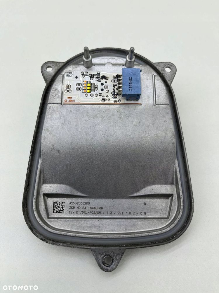 MERCEDES GLC X253 PRZETWORNICA MODUŁ JEŻ LAMPY LED PRAWY A2539068200 - 4